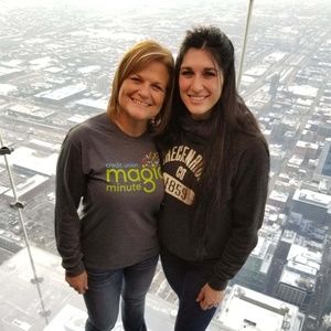 Meet your Posher, Lonna